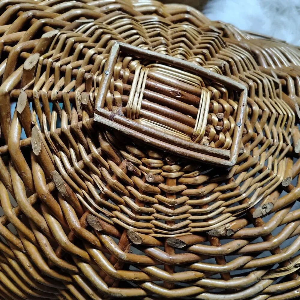 Wicker VTG Flower Gathering Basket W Curved Handle & Graceful Scooped Sides